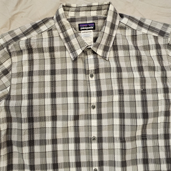 Patagonia Mens Short Sleeve Organic Cotton Seersucker Shirt Size L - Picture 3 of 6